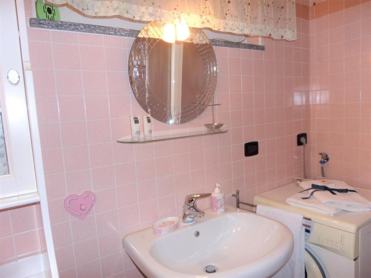 Nido Di Mariangela See-Ferienwohnung Bellano Exterior foto